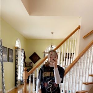 Meet your Posher, Alexis